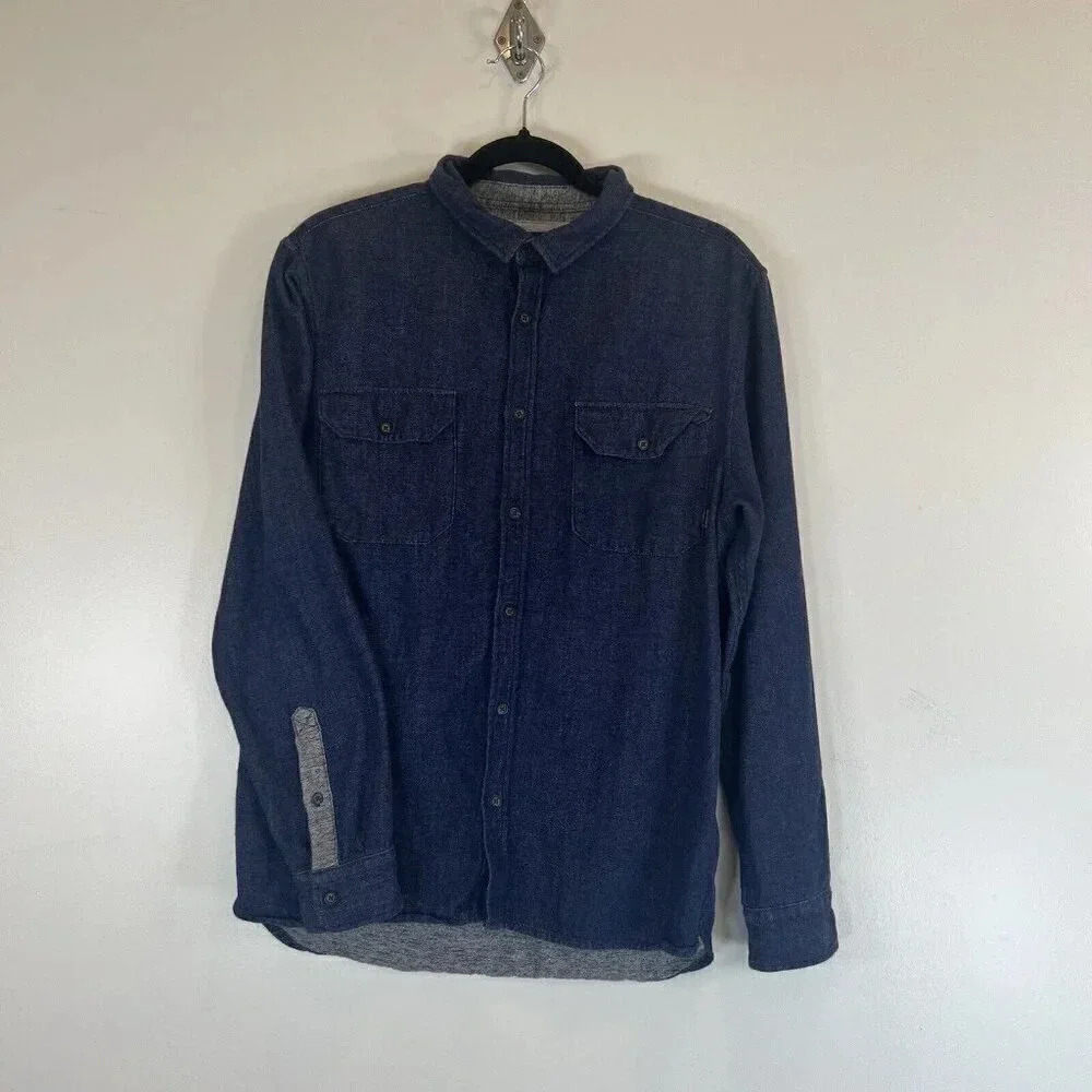Quicksilver Mens Long Sleeve 100% Cotton Shirt, Double Jungle, Blue, M
